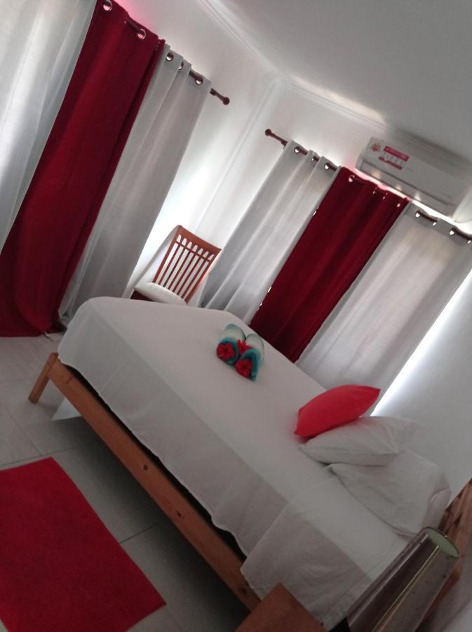 Les Forbans Selfcatering Takamaka