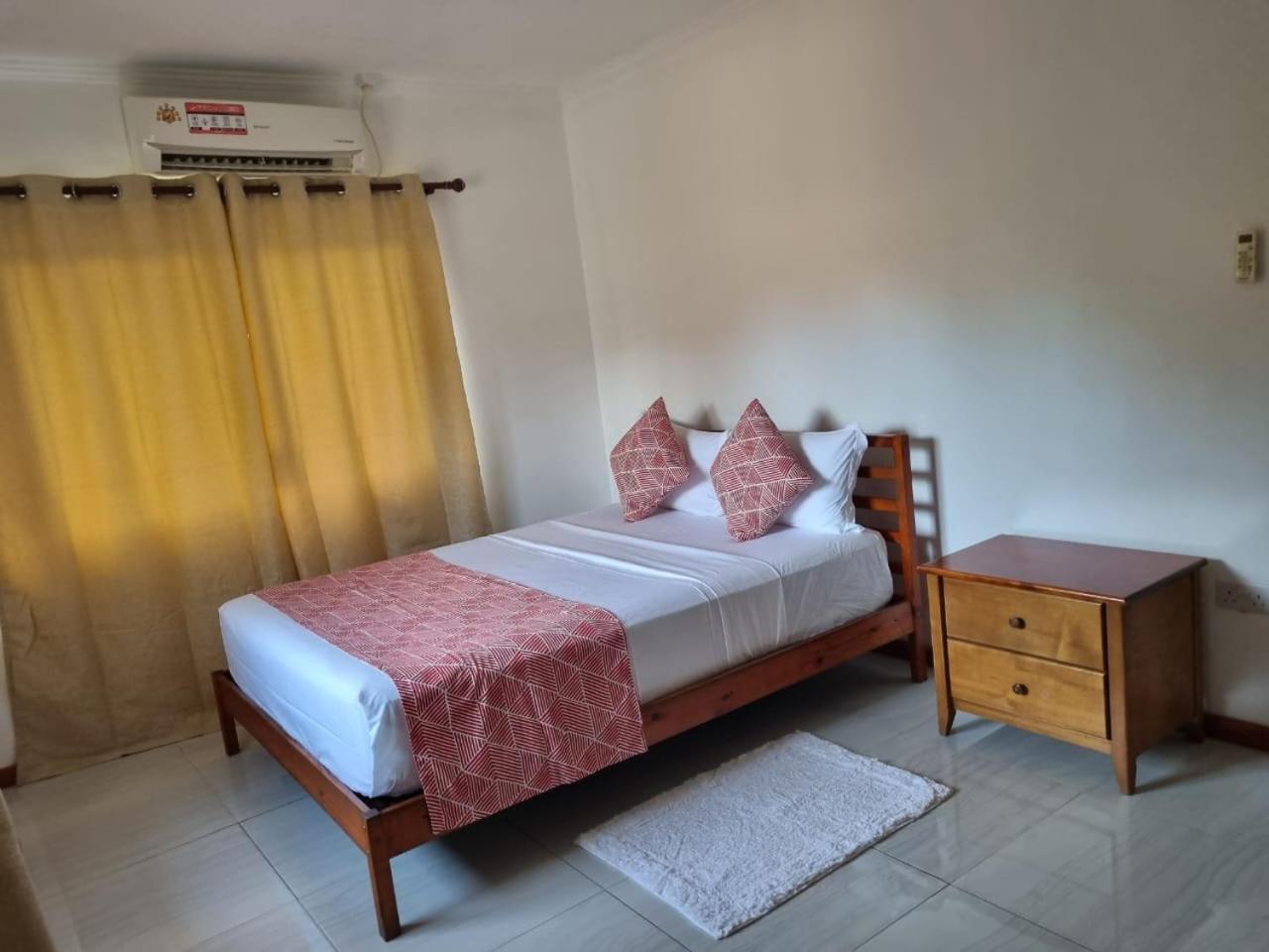 Apartment Les Forbans Selfcatering